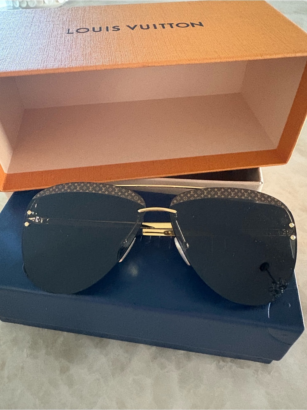 Louis Vuitton Black Aviator Sunglasses - Signature Detail - Picture 1 of 10